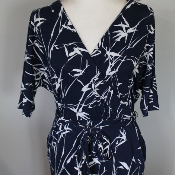 Banana Republic Tropical Print Wrap Dress - Picture 2 of 8
